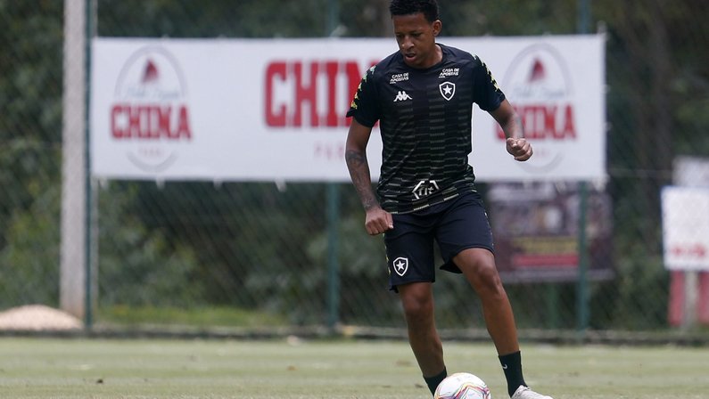A chance de Bochecha: volante pode ser o líder do Botafogo no Carioca