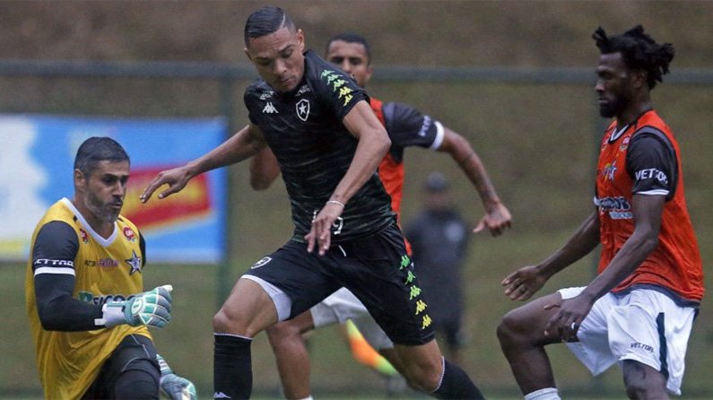 Luiz Fernando em Botafogo x Estrela do Norte | Pré-temporada 2020
