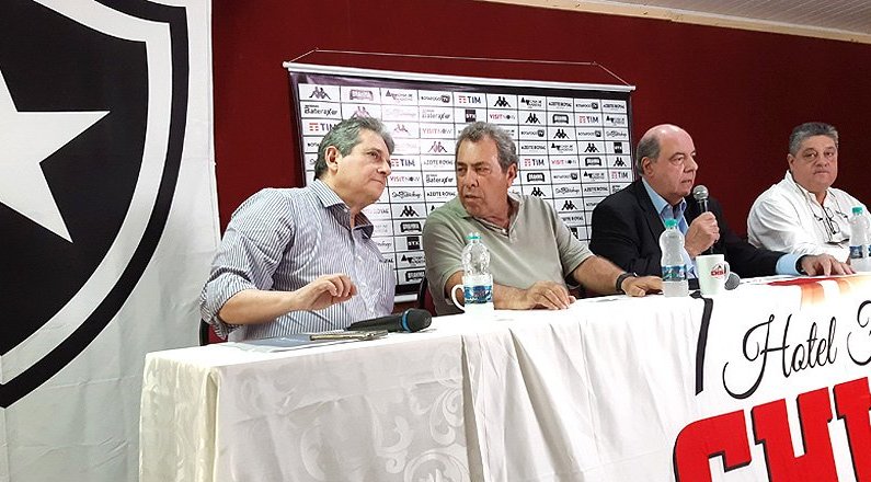 Ricardo Rotenberg, Carlos Augusto Montenegro, Nelson Mufarrej e Marco Agostini em entrevista coletiva na pré-temporada do Botafogo no Hotel Fazenda China Park, em Domingos Martins