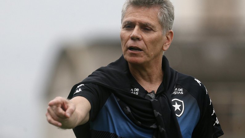 Autuori vai trabalhar todos os aspectos para melhorar ataque do Botafogo