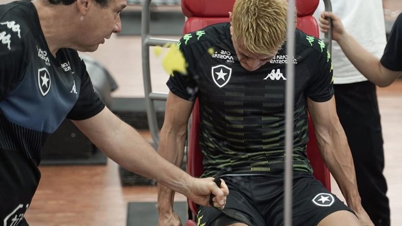Honda realiza testes físicos no Botafogo e divulga imagens