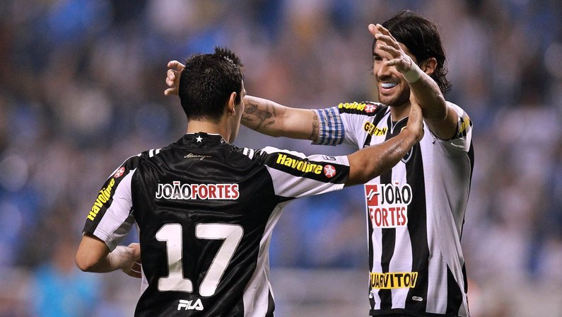 Herrera: ‘Minha melhor dupla de ataque foi com o Loco Abreu no Botafogo’