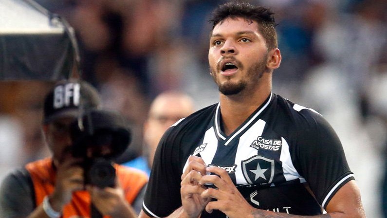 Igor Cássio pode deixar o Botafogo e reforçar o Porto