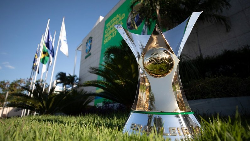 Troféu do Campeonato Brasileiro na sede da CBF