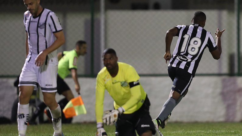 Botafogo busca voltar a vencer no Brasileirão e quebrar tabu diante do Red Bull Bragantino, fora de casa