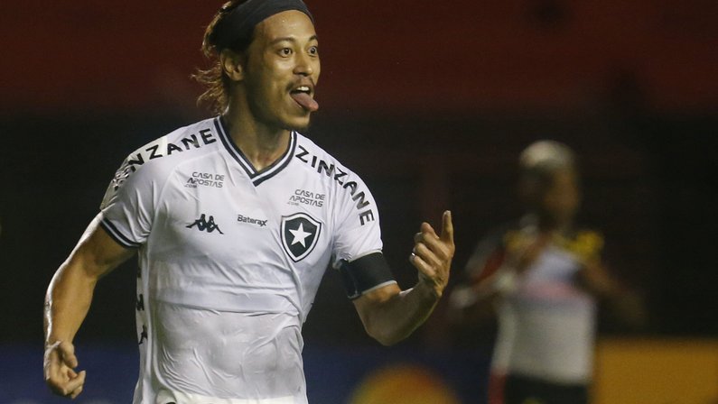 Imprensa portuguesa: de saída do Botafogo, Honda está perto de acertar com novo clube