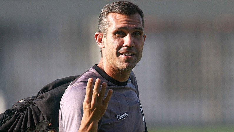 Bruno Lazaroni, técnico do Botafogo