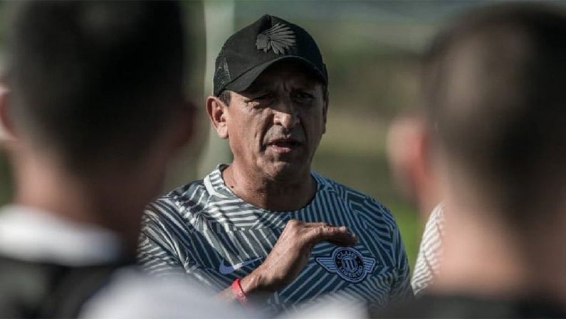 Ramón Díaz, ex-River Plate e Libertad, está próximo do Botafogo