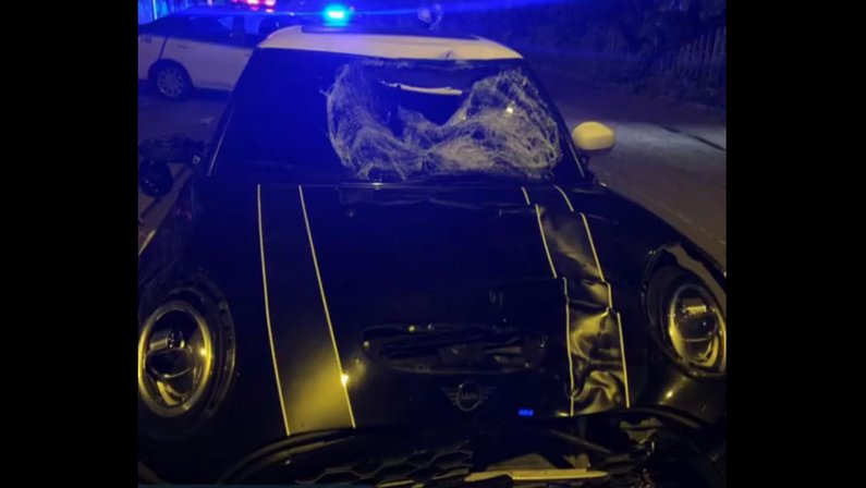 Carro do jogador Marcinho, do Botafogo, envolvido em acidente no Recreio dos Bandeirantes