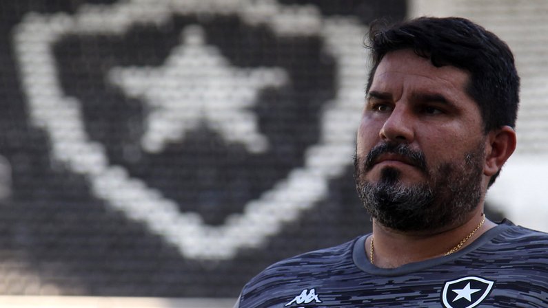 Sem saber se continua para 2021, Barroca elogia nova diretoria do Botafogo: ‘Vejo um futuro interessante’