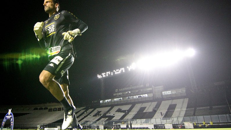 Blog: ‘Falha de Cavalieri expressa o desânimo do Botafogo, uma atividade melancólica para os torcedores’