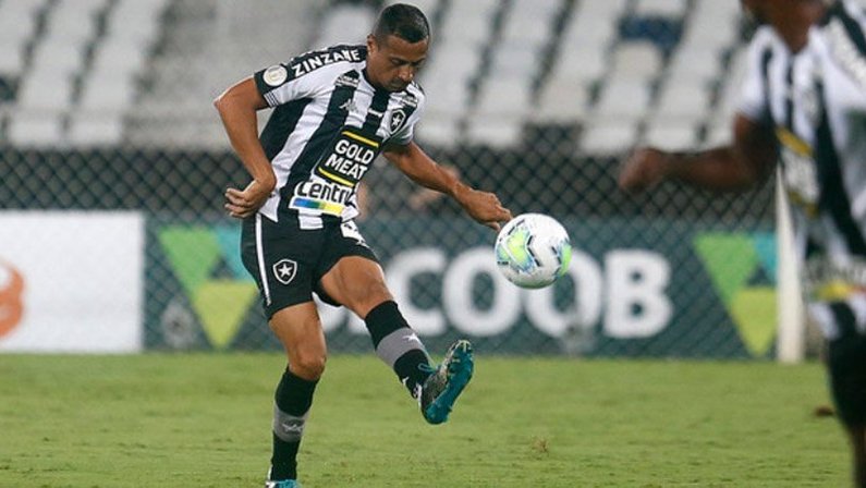 Cícero em Botafogo x Athletico-PR | Campeonato Brasileiro 2020