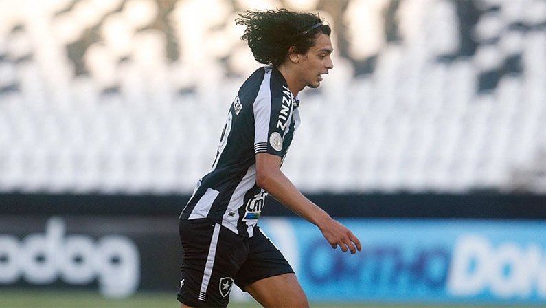 Matheus Nascimento em Botafogo x Atlético-GO | Campeonato Brasileiro 2020