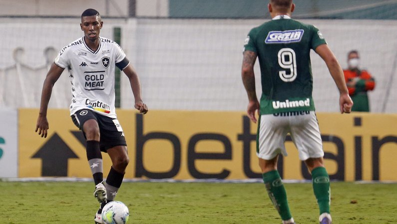 Botafogo recusa nova proposta do São Paulo por Kanu, de R$ 5 milhões