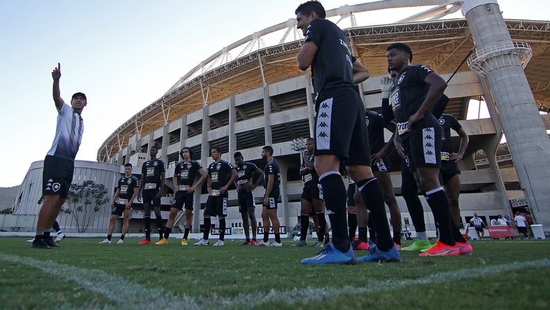 Com a cabeça na próxima temporada, Botafogo se despede do Brasileiro-2020 no Ceará