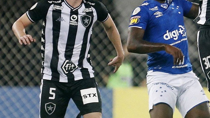 João Paulo e Sassá em Botafogo x Cruzeiro | Campeonato Brasileiro 2019
