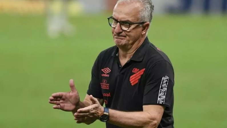 Dorival Júnior está cotado para ser o novo técnico do Botafogo