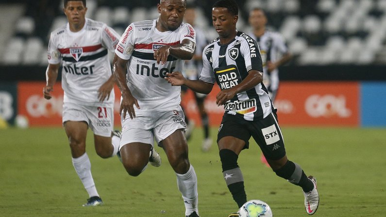 Ênio - Botafogo x São Paulo