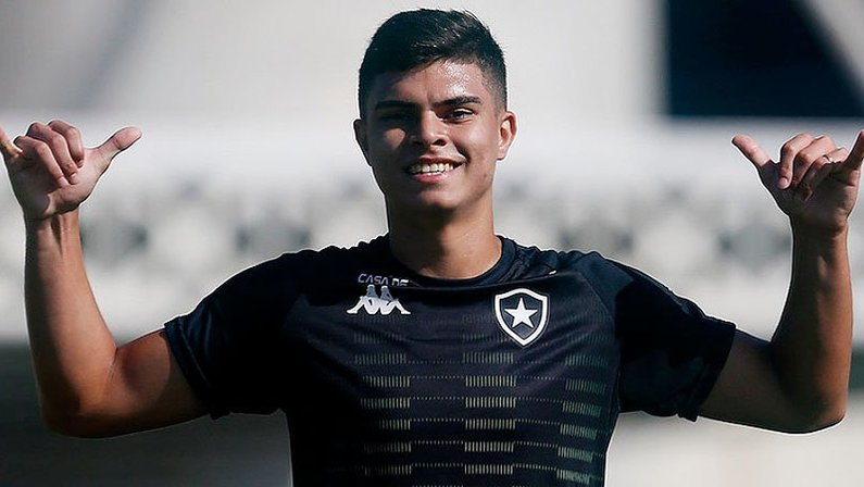 Fernando Costanza se despede do Botafogo