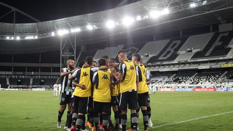 Botafogo x Resende - Campeonato Carioca 2021