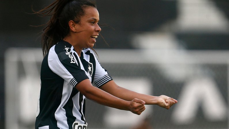 Vivian projeta estreia do Botafogo no Brasileirão Feminino: ‘Vamos fazer um bom campeonato’