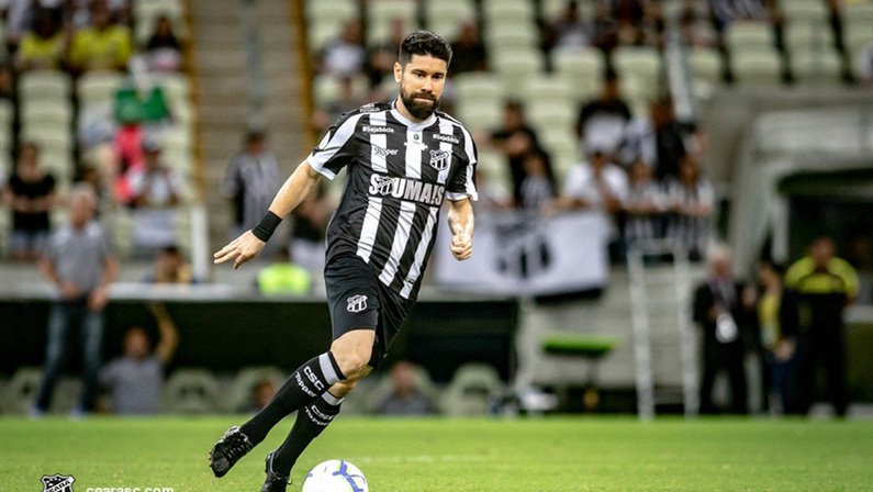 Ricardinho, do Ceará, é especulado no Botafogo