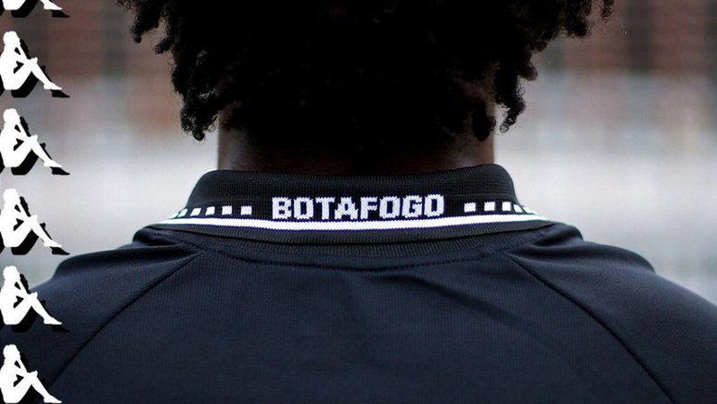 Nova camisa preta do Botafogo da Kappa