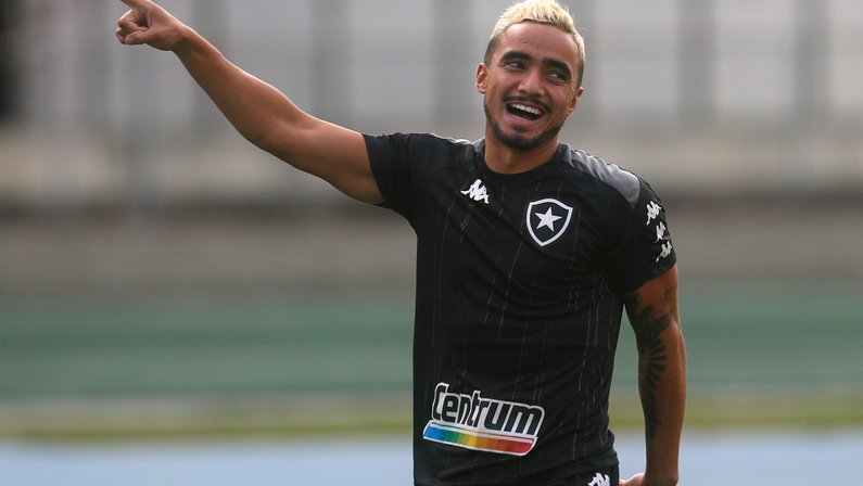 Primeiro jogo de Rafael e torcida: o que ficar de olho no Botafogo contra o Sampaio Corrêa, pela Série B