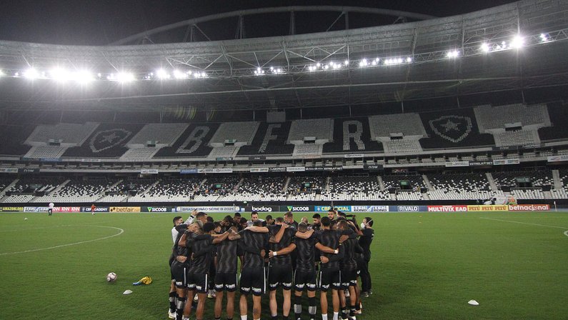 O que representa para Botafogo, Vasco e Cruzeiro voltar à elite (ou ficar na Série B)