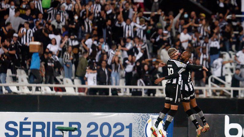 Náutico e Vasco empatam; rodada da Série B é excelente para o Botafogo