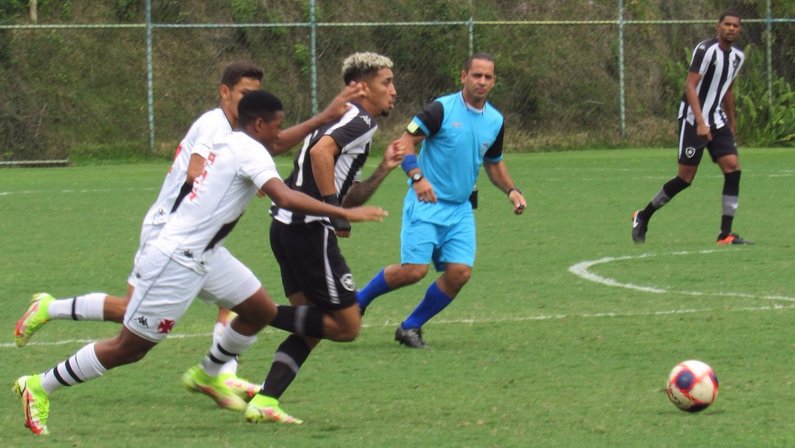 Kauê - Botafogo x Vasco - Carioca Sub-17