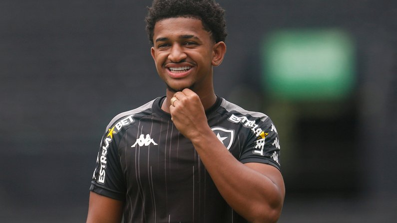 Campeão da Série B pelo Botafogo, Warley está a caminho do futebol mexicano