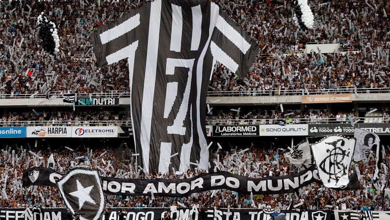 Botafogo é uma das quatro ‘marcas mais reconhecidas do futebol brasileiro no exterior’, lembra correspondente ao analisar entrevista de Textor