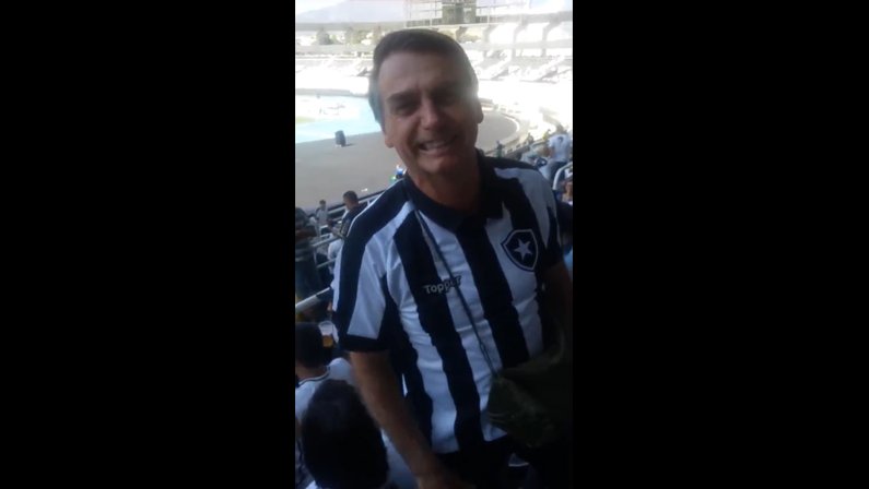 Presidente Jair Bolsonaro parabeniza Botafogo pelo título da Série B