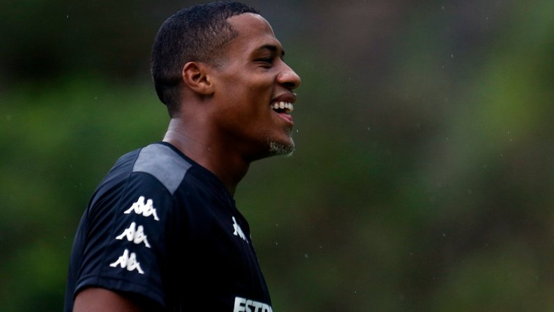 Gabriel Conceição deve iniciar Campeonato Carioca como titular do Botafogo