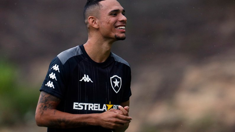 Botafogo escalado para o primeiro jogo do ano com voltas de Gatito e Luiz Fernando e estreias de Fabinho e Juninho