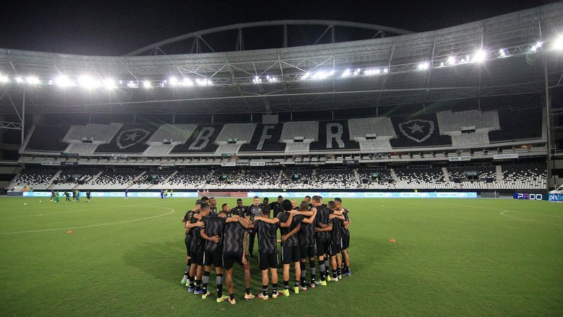Jornalista: ‘A sensação nesse início do Botafogo é de esperança, mas com pés no chão’