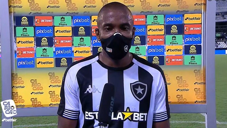 Fabinho analisa empate do Botafogo na estreia e avisa: ‘Sabemos que temos que evoluir muito’