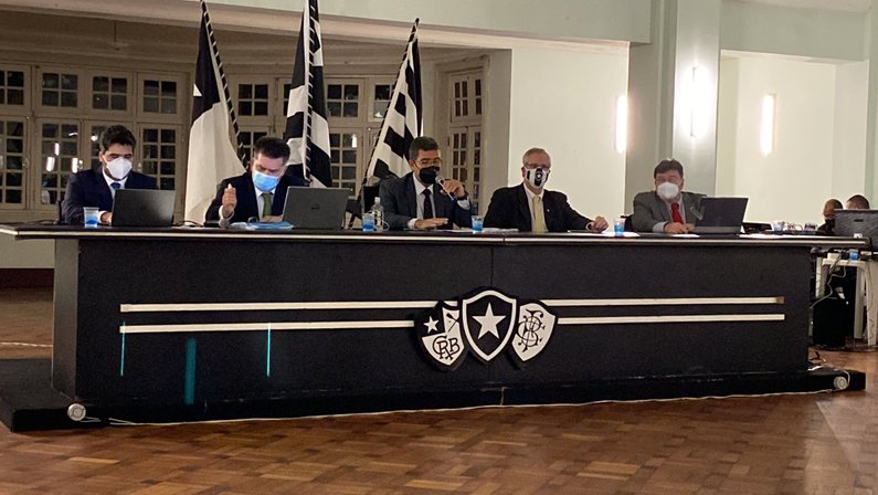 Reunião do Conselho Deliberativo do Botafogo sobre venda para John Textor