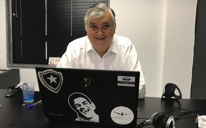 Durcesio Mello, presidente do Botafogo