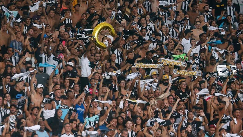 Fluminense x Botafogo: ingressos à venda nos pontos físicos para o clássico de domingo no Maracanã