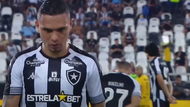 Luiz Fernando em Botafogo x Volta Redonda | Campeonato Carioca 2022