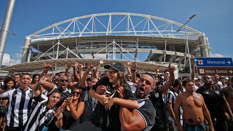 Ministério Público quer que Botafogo replique no Nilton Santos operação de segurança do Flamengo no Maracanã; Vasco também é afetado