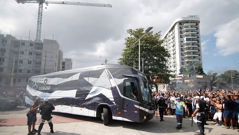 Botafogo anuncia parceria com empresa para renovação da frota e receberá dois novos ônibus