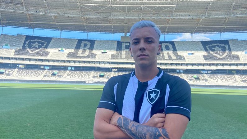 Mais três jogadores do Botafogo B acertam permanência para o Carioca-2023