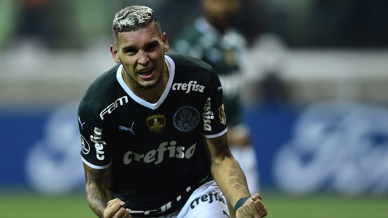 Chay vibra com quatro gols de Rafael Navarro, ex-Botafogo, em goleada do Palmeiras na Libertadores: ‘Falei que era questão de tempo!’