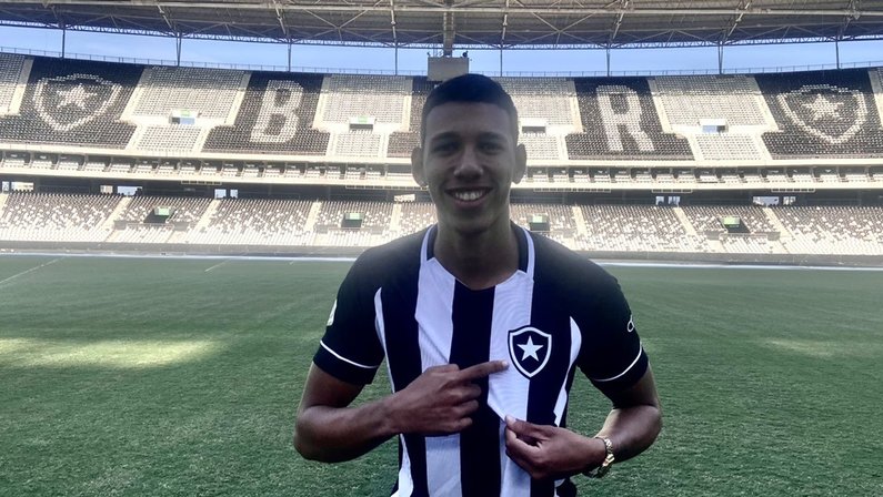 Base: Botafogo anuncia a contratação de Sergio, atacante ex-Maricá, para o sub-20