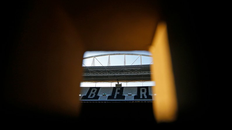 John Textor não crê ‘em tanta dificuldade em encontrar terreno’ para novo estádio do Botafogo, mas faz ressalva