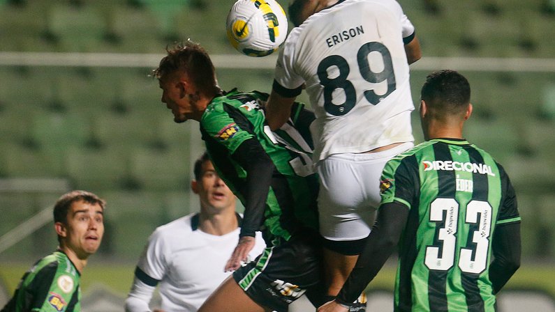 Lédio avalia primeiro tempo do Botafogo contra América-MG como ‘pífio’ e fala de empate: ‘Era muito improvável’