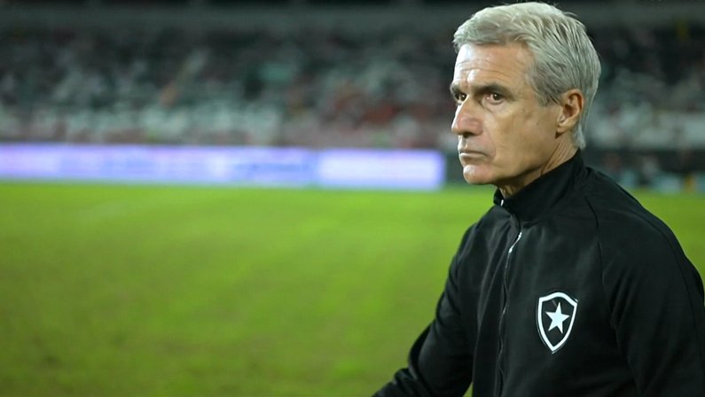 Luís Castro em Botafogo x São Paulo | Campeonato Brasileiro 2022